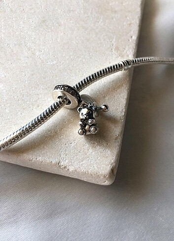 Pandora Pandora ayıcık charm