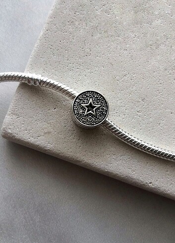 Pandora Pandora Işıltılı yıldız charm