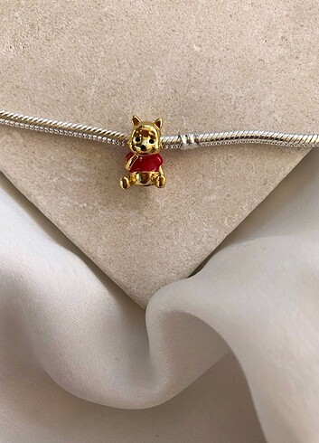 Beden Winnie the pooh charm