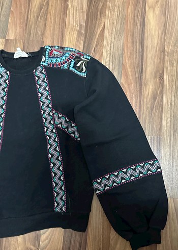 Boncuk İşlemeli Siyah Bohem Kadın Sweatshirt - Görsel 3