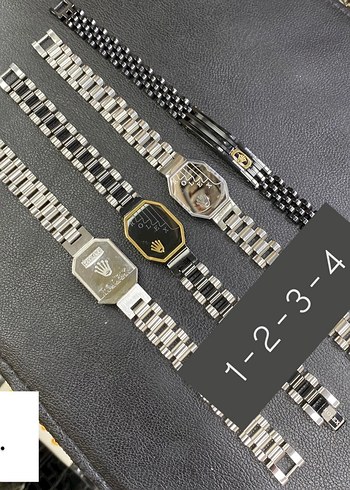  Beden Gri ve Altın Renkli Minimalist Bileklik