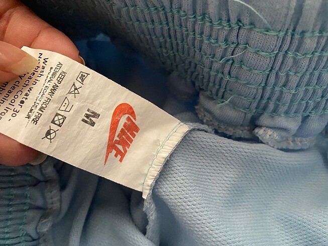 m Beden mavi Renk Nike eşofman altı hiç giymedim tertemiz beli lastikli