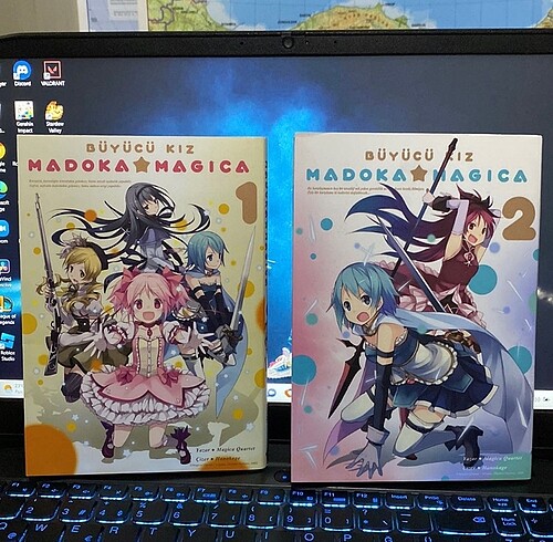 Büyücü Kız Madoka Manga 1-2