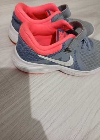 Kız Çocuk  Nike Gri Spor Ayakkabı - Görsel 2