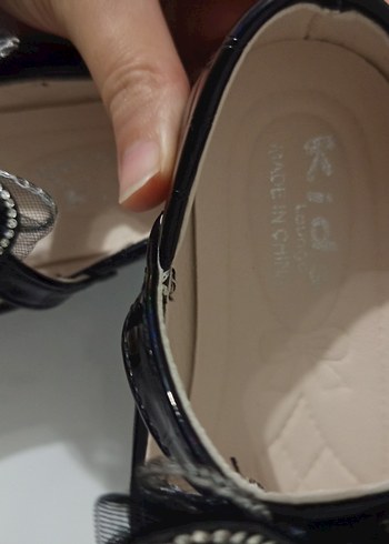 Kız Çocuk Siyah Rugan Fiyonklu Babet - Görsel 5