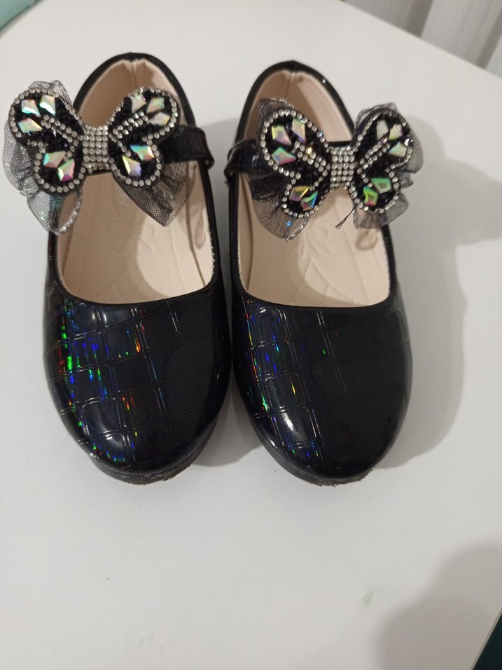 Kız Çocuk Siyah Rugan Fiyonklu Babet - Görsel 2