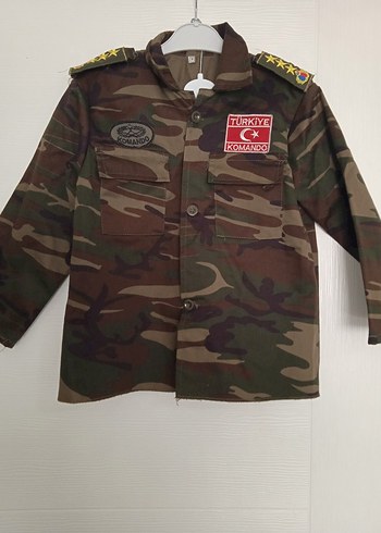 Asker Kıyafeti.Erkek Çocuk Kamuflaj