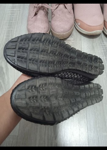 Parlak Siyah Yılan Desenli Dolgu Topuklu Kadın Babet - Görsel 2