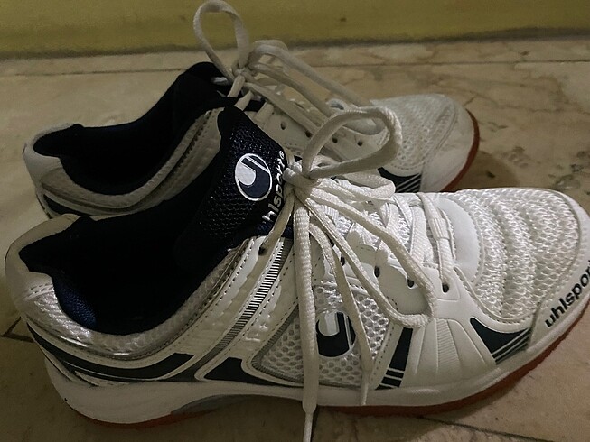 Decathlon Spor ayakkabı kauçuk taban voleybol