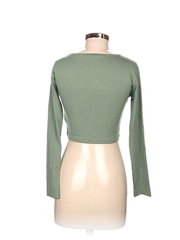 m Beden Trendyol & Milla T-shirt %70 İndirimli.