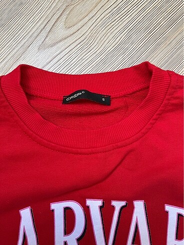 kırmızı sweatshirt - Görsel 2