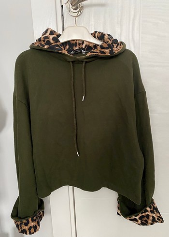 Kahverengi Leopar Detaylı Kapüşonlu Sweatshirt