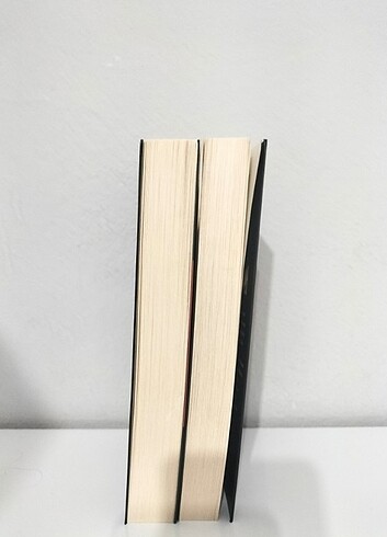  Beden Alacakaranlık 1 ve 2. Kitap. 