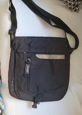 Siyah Fermuarlı unisex postacı Omuz Çantası