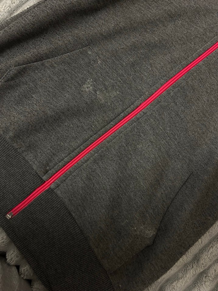 Kapüşonlu Fermuarlı Kadın Spor hırka - Görsel 2