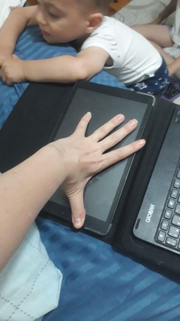 Alcatel Siyah Taşınabilir Klavye Kılıfı - Görsel 5