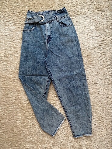 Zara Boru paça jean