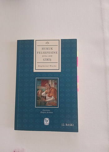 Hukuk Felsefesine Kısa Bir Giriş - Raymond Wacks