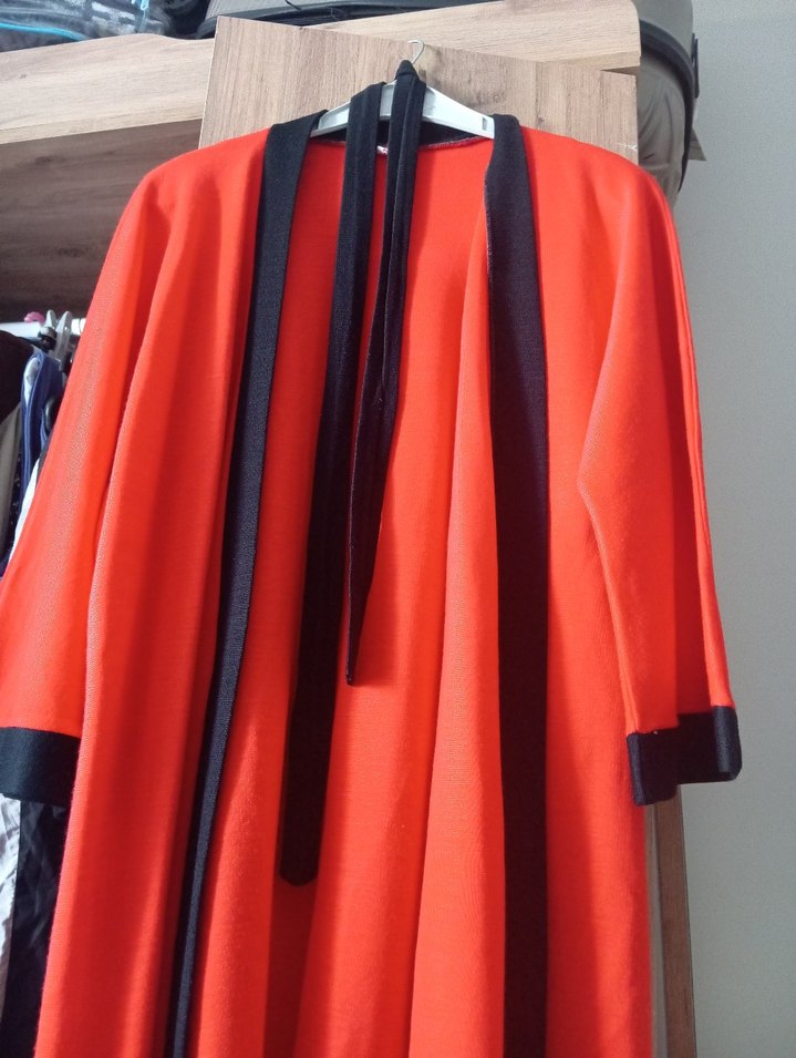 Kırmızı Uzun Kadın Kimona Siyah Detaylı - Görsel 2