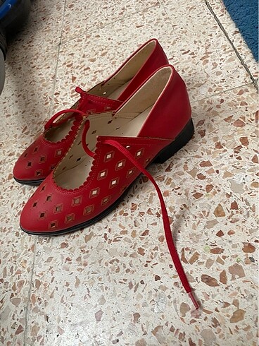 37 Beden Kırmızı vintage topuklu ayakkabı