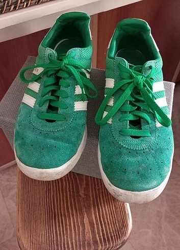 Adidas spor ayakkabi