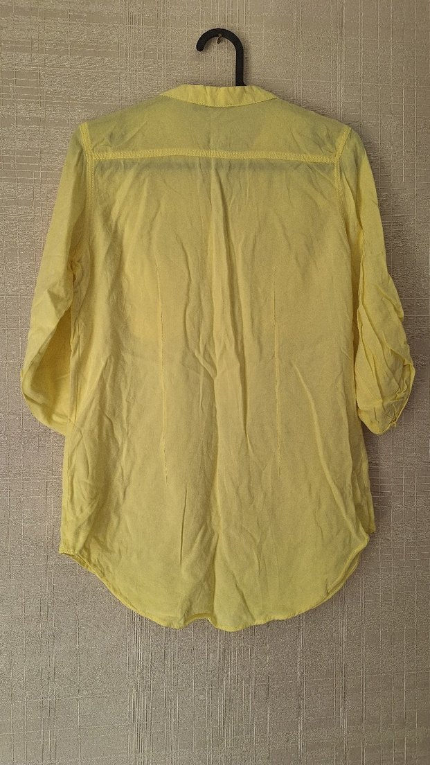 Sarı V Yaka Düğmeli Kadın Gömlek - Görsel 3