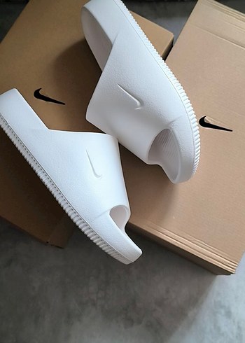 Beyaz Minimalist Erkek Terlik - Görsel 5