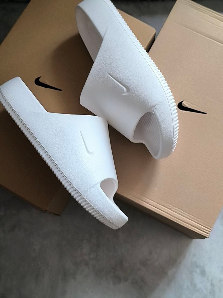 Beyaz Minimalist Erkek Terlik - Görsel 5