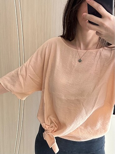 Önden bağcık detaylı bluz S/M uyumlu
