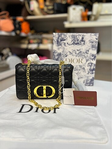 Dior zincir askılı çanta