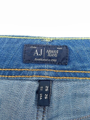 26 Beden mavi Renk Armani Jeans Jean / Kot %70 İndirimli.