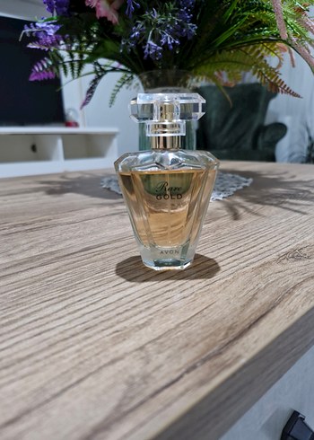 Avon Rare Gold Kadın Parfümü - Görsel 3