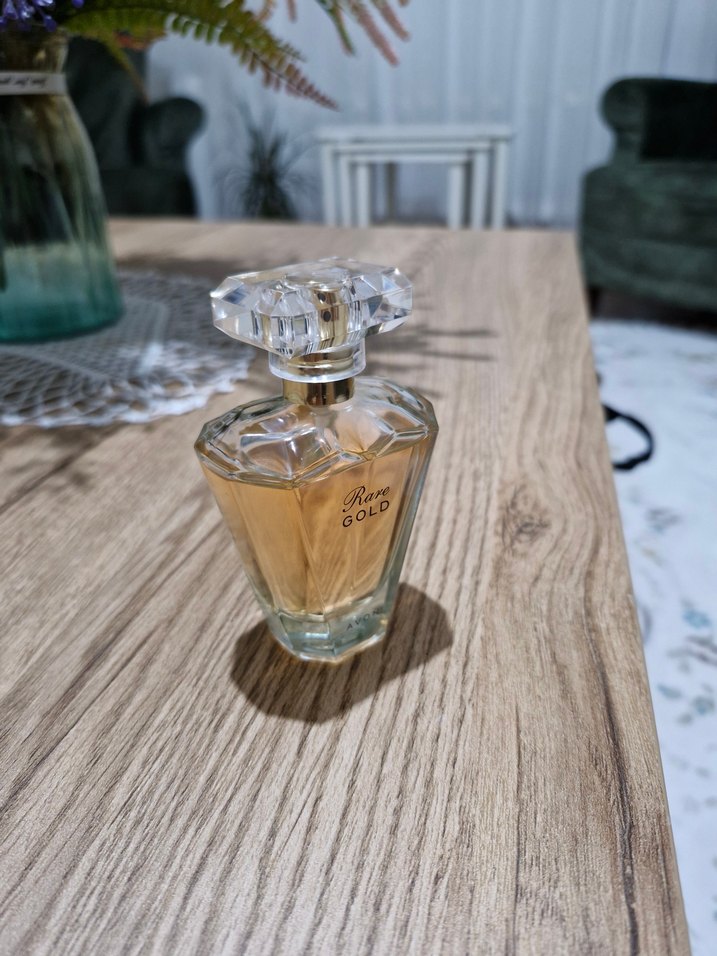 Avon Rare Gold Kadın Parfümü - Görsel 2