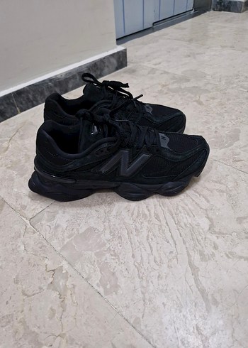 NEW BALANCE TRİPLE BLACK - Görsel 4