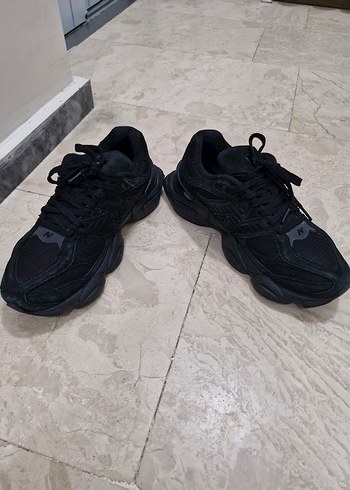 NEW BALANCE TRİPLE BLACK - Görsel 7