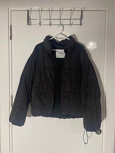 pull and bear mont