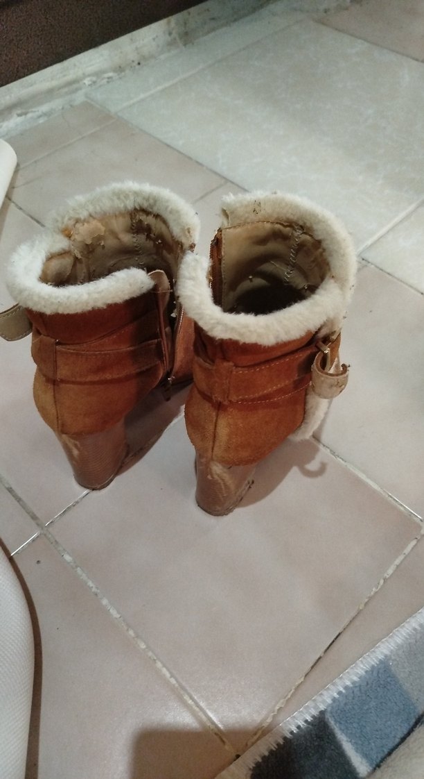 Bej Süet Kadın Dolgu Topuklu Bot - Görsel 2