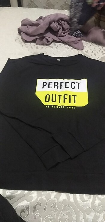  Siyah Sweatshirt 
