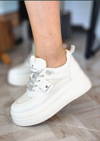 Siyah Platform Topuklu Bağcıklı Kadın Spor Ayakkabı - Görsel 3