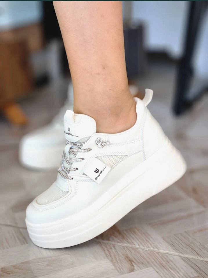 Siyah Platform Topuklu Bağcıklı Kadın Spor Ayakkabı - Görsel 3