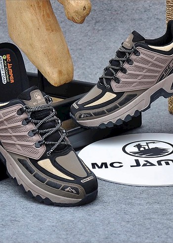 Siyah Kırmızı Bağcıklı Yılan Desenli Erkek Spor Ayakkabı - Görsel 2