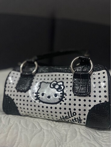 Beden Hello kitty çanta