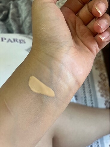  Beden Renk Mac serum powered fondöten