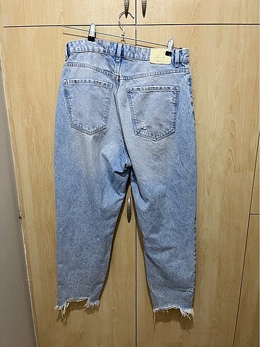 44 Beden Bershka kot