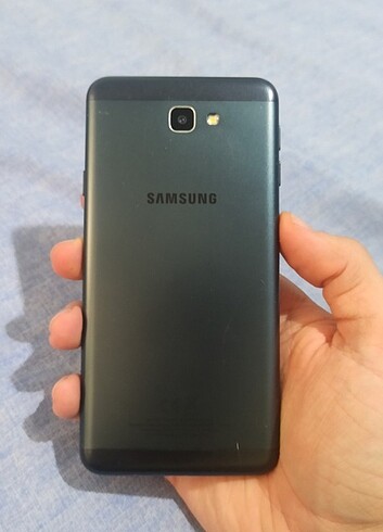 Samsung Galaxy j7 prime 