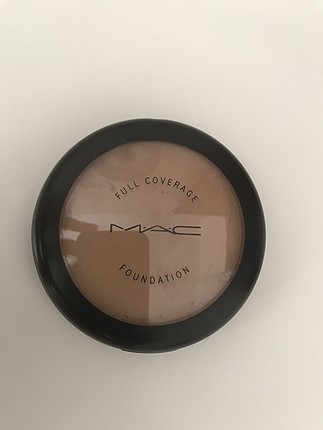 MAC Full Coverage Foundation