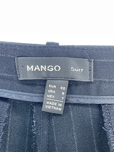 40 Beden lacivert Renk Mango Kumaş Pantolon %70 İndirimli.