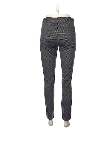 36 Beden H&M Düz Kesim %70 İndirimli.