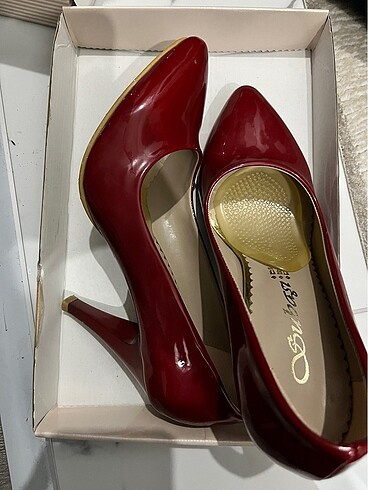 Rugan bordo stiletto