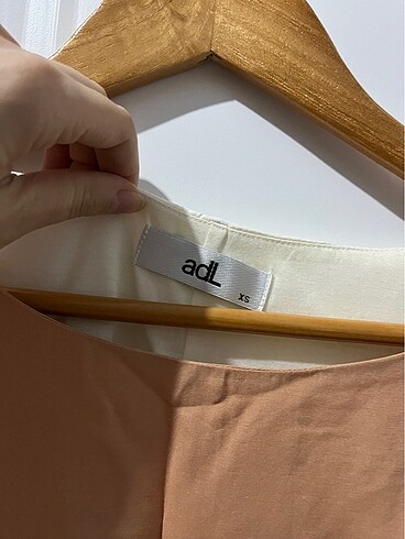 Adil Işık AdL elbise